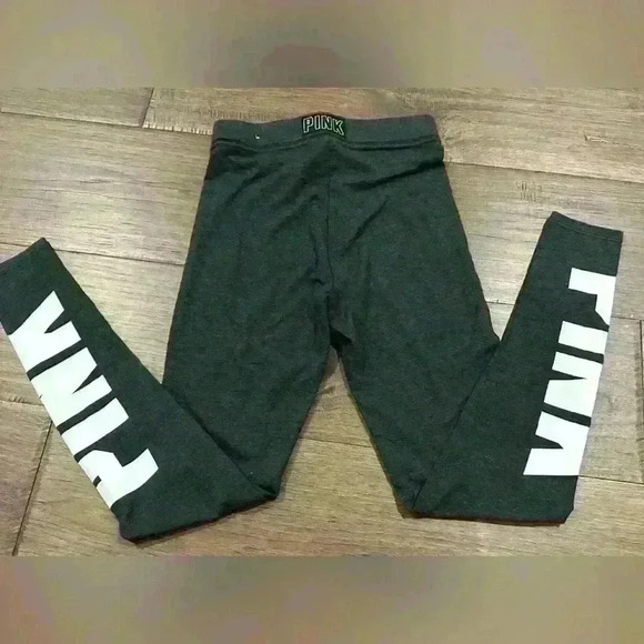 Dark GRAY VS "Pink" GRAY COLOR Leggings - Picture 5 of 5